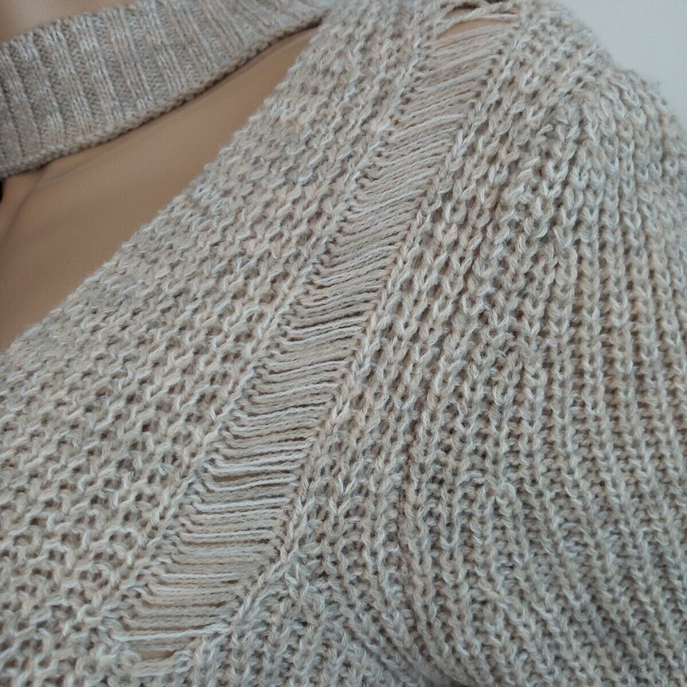 Crave Fame by Almost Famous Distressed Open Neck - Picture 8 of 8